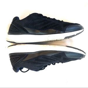 Black FILA running shoes